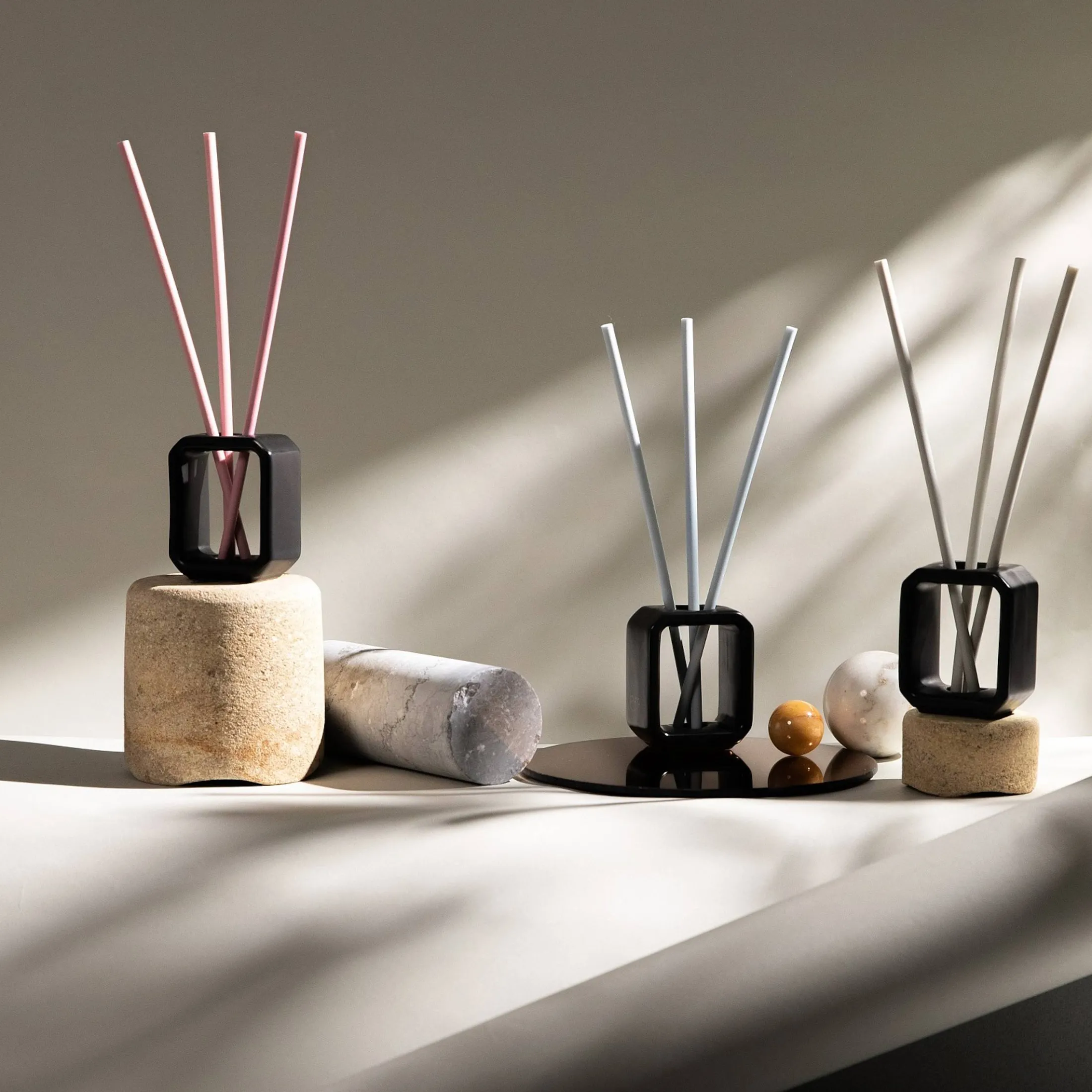 Online Depot Essentials Scented Sticks White Lily